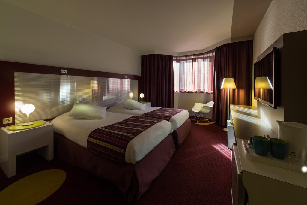 Classic Twin Room